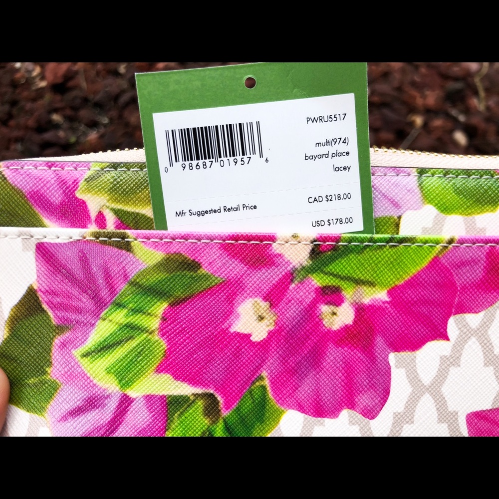 Kate spade bayard place lacey zip around wallet - Picture 7 of 7